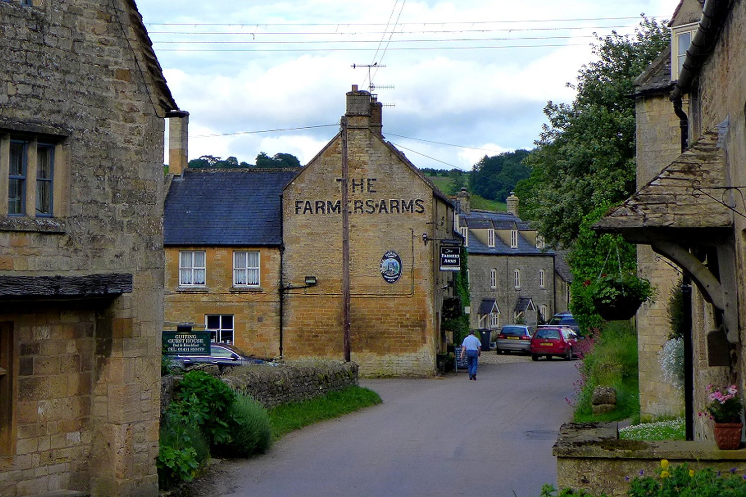 The Farmers Arms, Guiting Power – Donnington Brewery